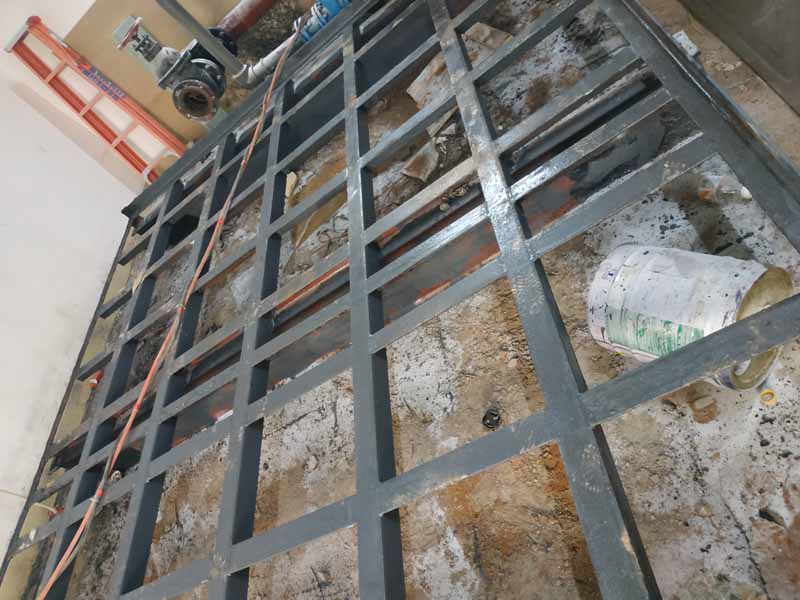 贵州日报30T玻璃钢水箱撤除