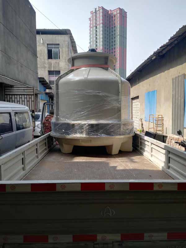 成都30T圆形冷却塔1台