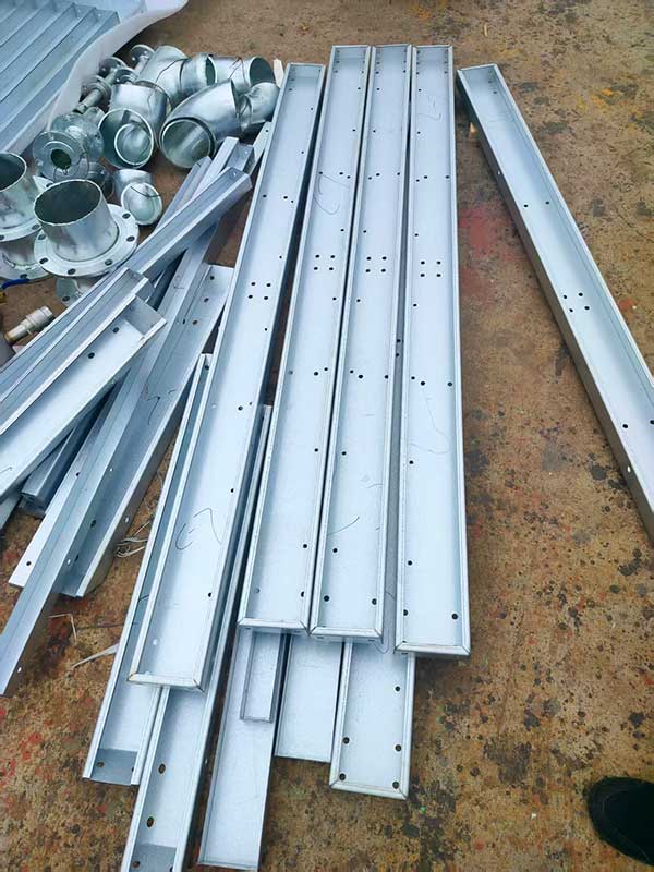 成都闭冷却塔配件，成都闭式冷却塔组装现场