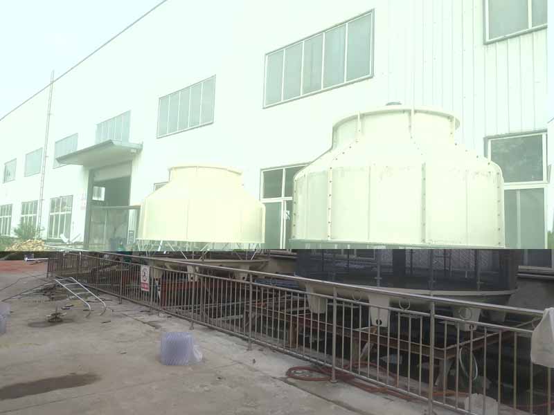 绵阳盐亭GL-200T冷却塔安装现场，使用单位四川中宇新材料科技有限公司